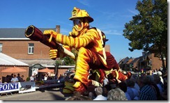 20120909 PC Wk29B30A Flower Parade 20120909_151210